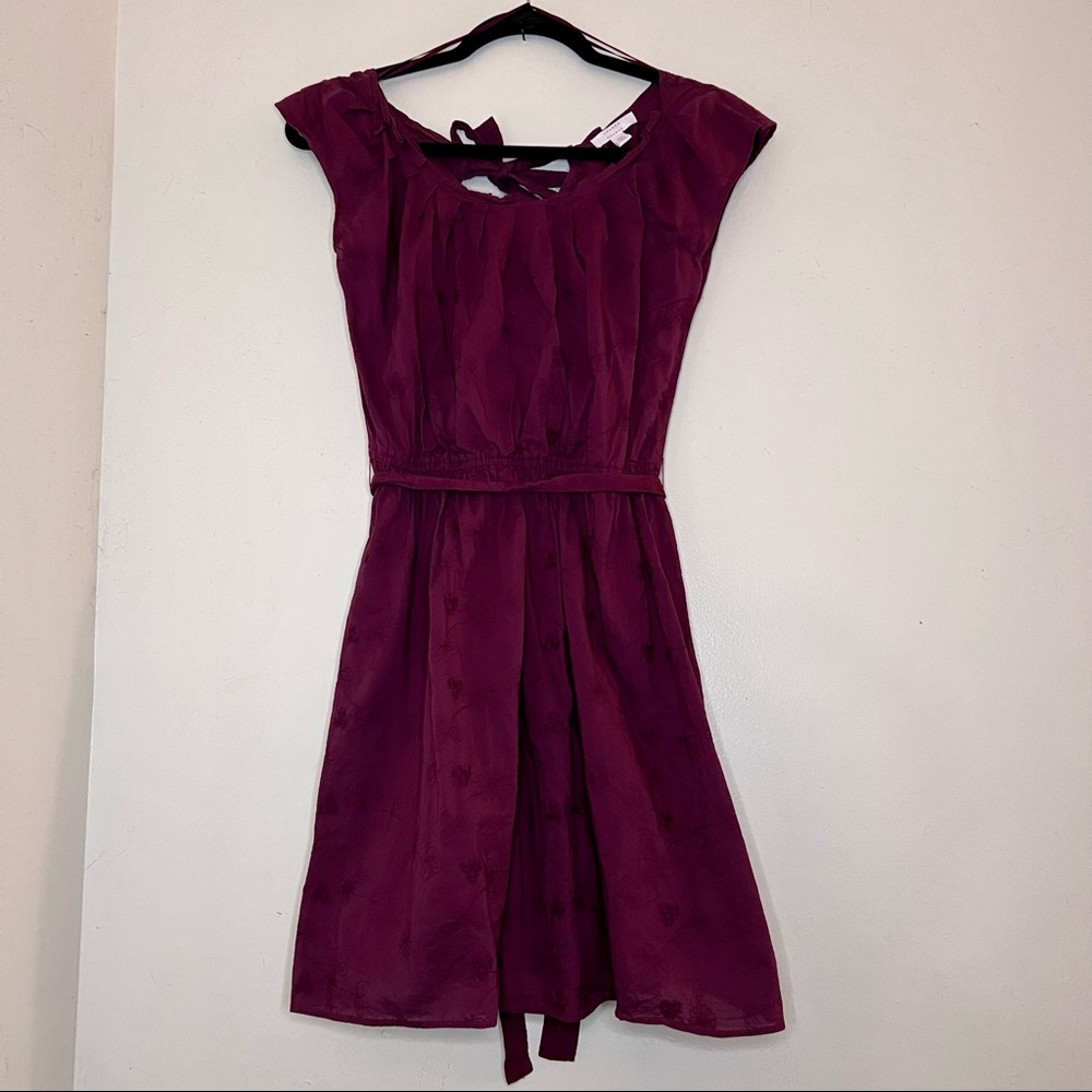 Burgundy Lauren Conrad dress in XS. Slip under the dress.